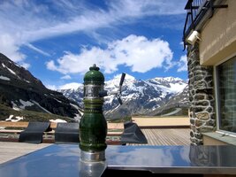 s venkovskou pivní stolicí