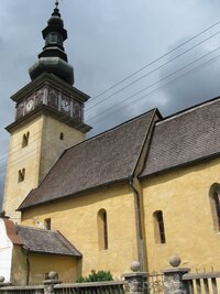 U kostela v Ochtiné to chvíli vypadalo nadějně,