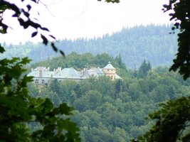 Z autobusu byly vidět bývalé lázně