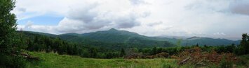 Panorama Veporských vrchů s dominantním Klenovským Veporem
