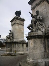 se dojde až na nábřeží řeky