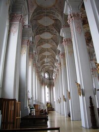 se sloupy až do nebe