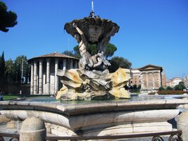 Portunův a Herkulův chrám na náměstí Santa Maria in Cosmedin