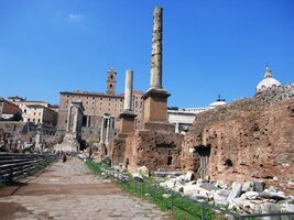 Tohle je část hlavního prospektu Via Sacra,