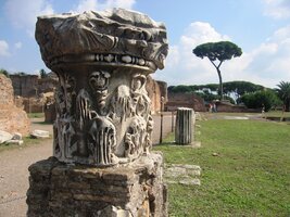 Tady je detail jednoho z nich