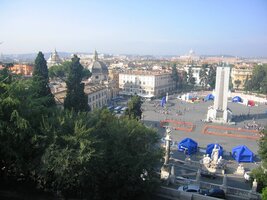 i na vzdálenější části Věčného města