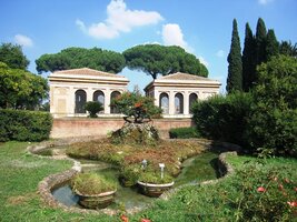 Pavilony u vstupu na vrch Palatinus