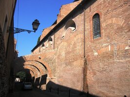 Tady už ale stoupáme na jeden ze sedmi římských vrchů - Cellium