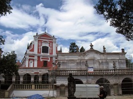 Od sally terreny a gloriety,