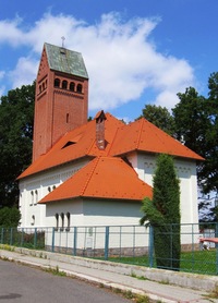 a zajímavá stavba evangelického kostela