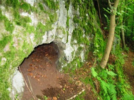 Skály skřítků jsou dvoupatrová soustava