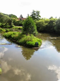 Za soutokem u obce Nebanice