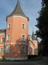 a den začínámne prohlídkou zámku