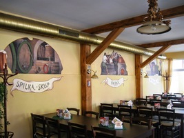 a čepují tu pivo Zajíc