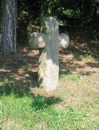 Cestu lemovaly smírčí kříže