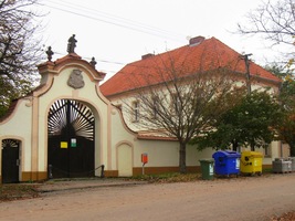 Ve vsi Stekník byly barokní statky