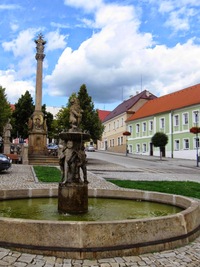 Dominantou náměstí dr. E.Beneše