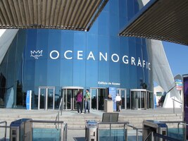 Nápis nad vchodem vše objasňuje