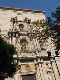 Santa Cruz v areálu kláštera Convento del Carmen