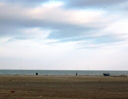 vedle pláží Malvarrosa a De las Arenas