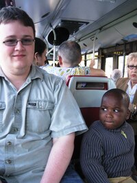 Dan si našel během jízdy kámoše