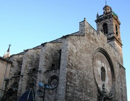 jakoby nepatřilo k jeho lodi