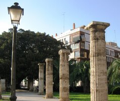 s římskými vykopávkami v okolí