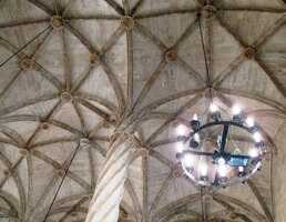 a klenbou v gotickém stylu