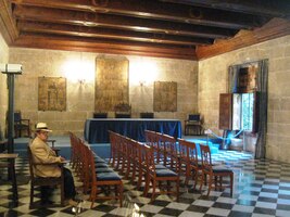 a ten pán jakoby to ještě pamatoval