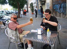 a tajně a chutě se doň pustili