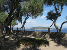 k rampě s dalekými výhledy