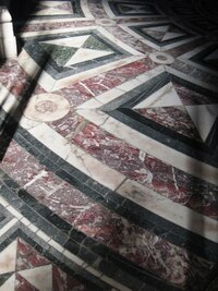 a kostelní dlažba,