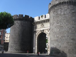 Jako první nám zapózovala Porta Capuana