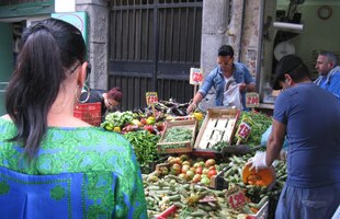 a lidé se tu přou o ceny zboží