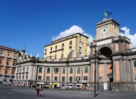 Jsme na náměstí Piazza Dantesa