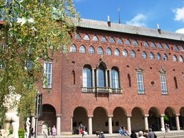 Cihlová stavba se zvláštním půvabem -