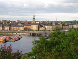 Jsme na jižním břehu jezera