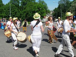 a taky to berou pěkně od podlahy!