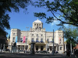 pod Královskou činohrou