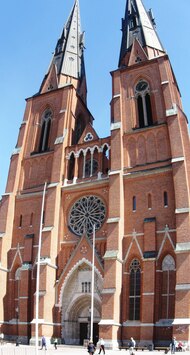 Tady je dóm v plné kráse i velikosti