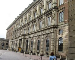 Hlavní kžídlo paláce z nádvoří