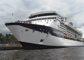 Tahle ale připlula zdaleka