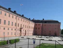 Z jeho nádvoří je daleký výhled