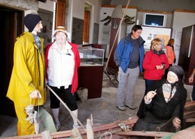 Pozor, některé figuríny jsou živé!