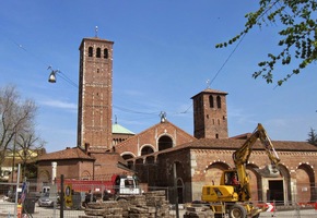 Toto už je basilika Sant Ambrogio,