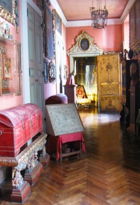 a prohlídka paláce pomalu končí