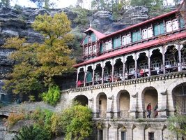 je tu chata Sokolí hnízdo s občerstvením!