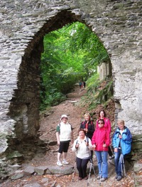 Vyškrábali jsme se do vysokého kopce