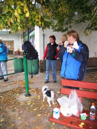 Snídali jsme pak na návsi,