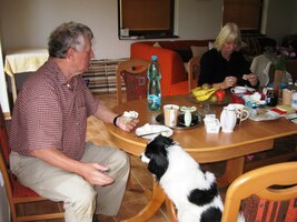 Ale i on na túře vyhládl